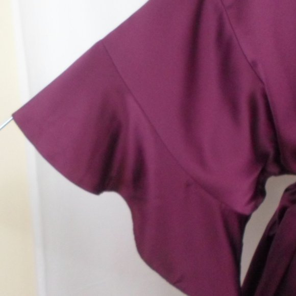 Victoria's Secret M/L Purple Satin Flounce Robe - Picture 2 of 5